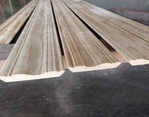 ไม้บัวฝ้าเพดาน