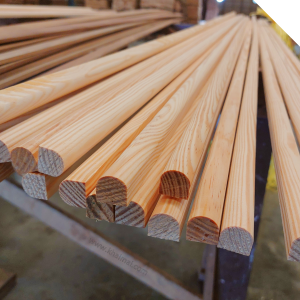 ไม้คิ้วไส้ไก่