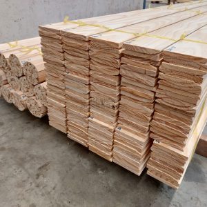 ไม้คิ้ว ไม้บัวล่าง ไม้บัวพื้น ไม้บัวเชิงผนัง 4 นิ้ว